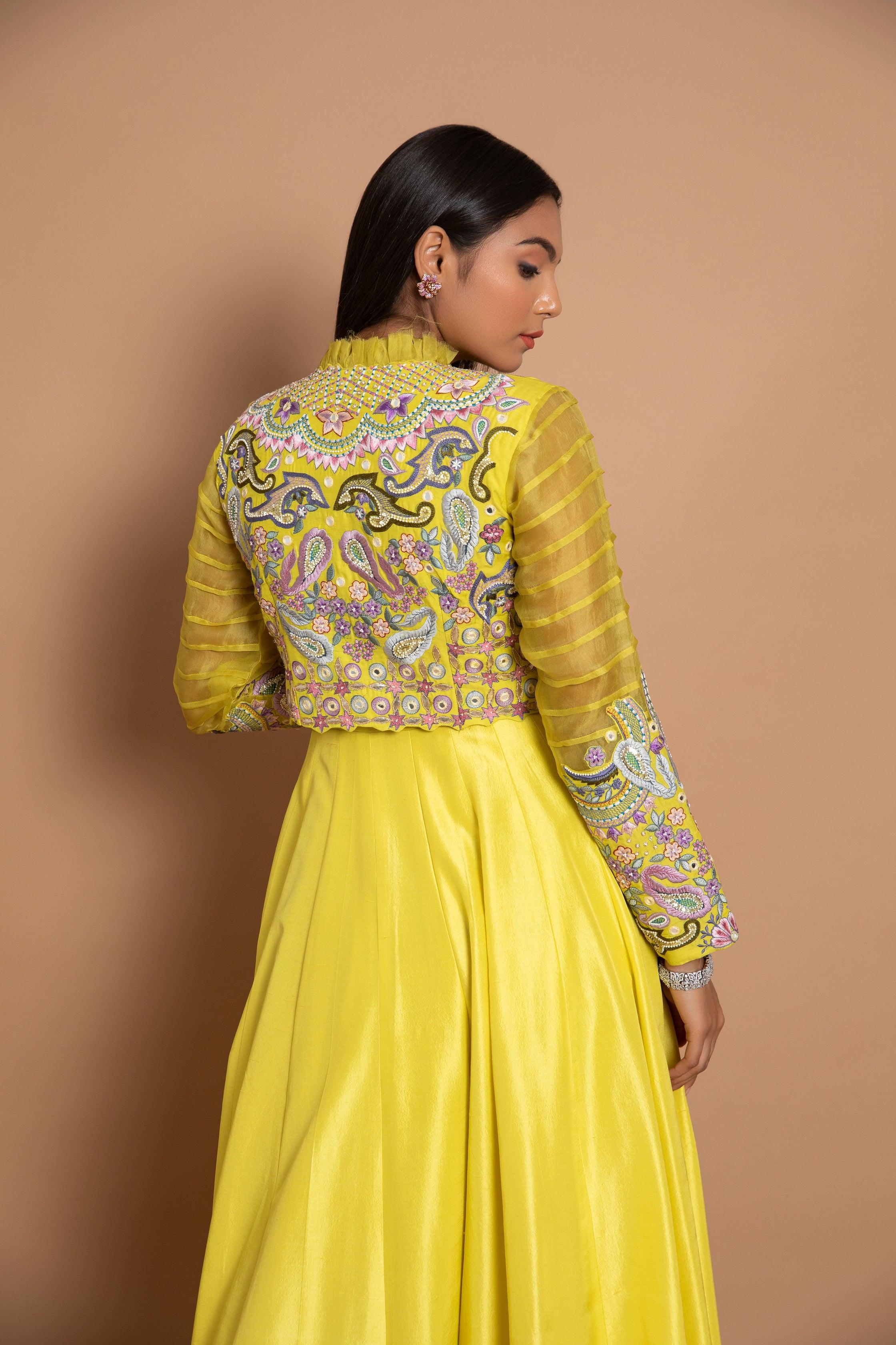 Saule Handcrafted Abstract Geometric Thread-Art Jacket Paired with Keyhole Jumpsuit
