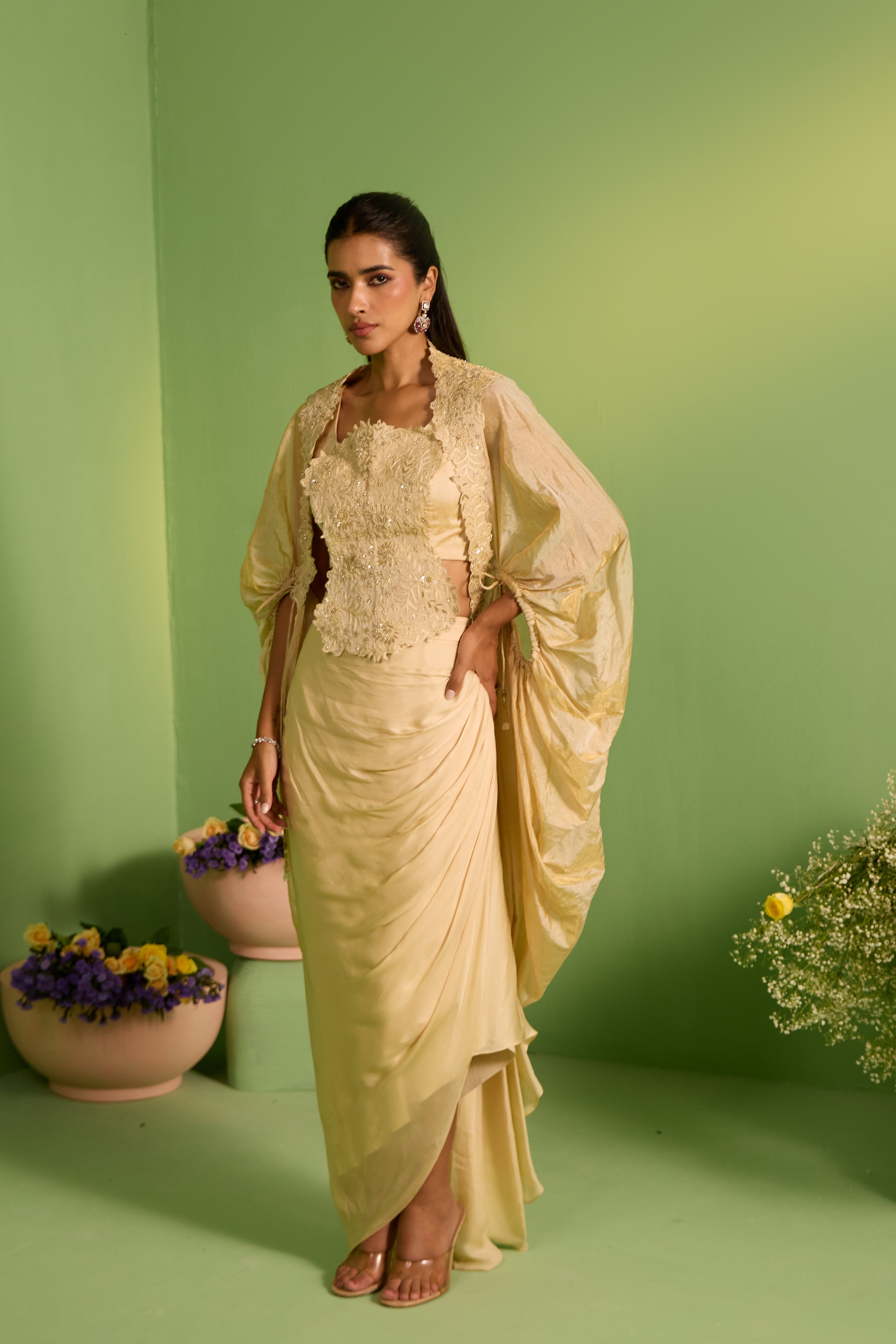 Arwa Cape Set
