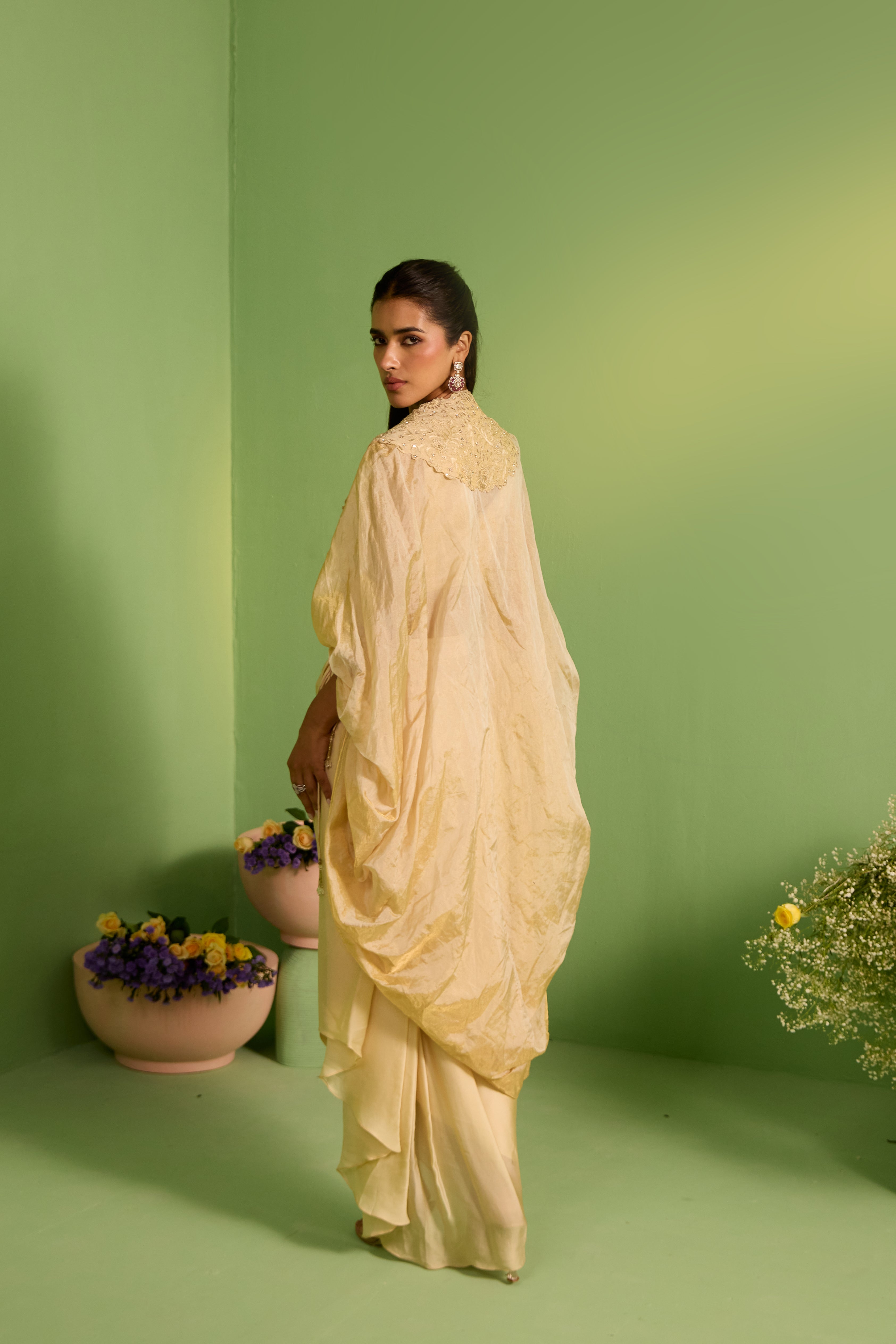 Arwa Cape Set