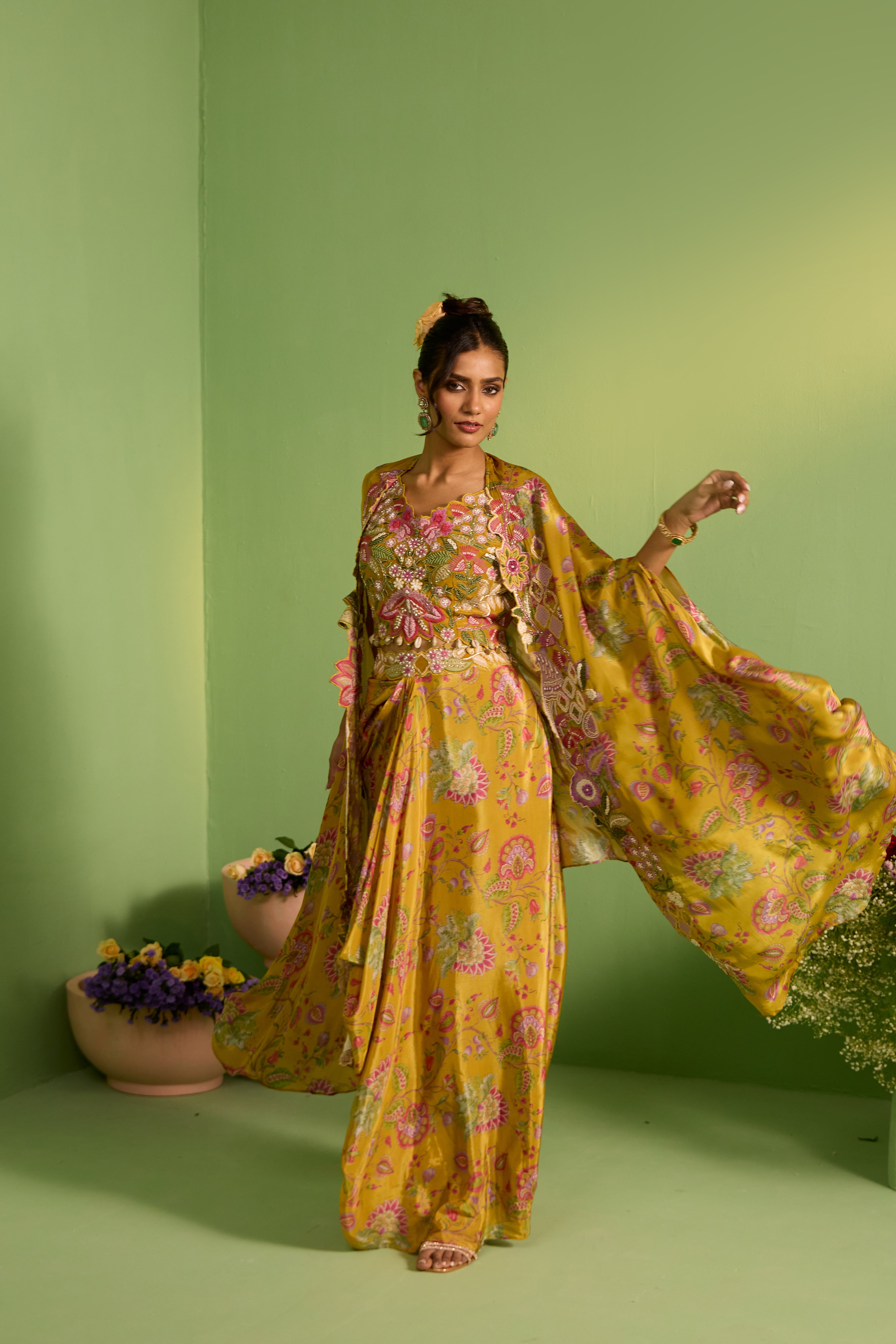 Zivara Printed Cape Set