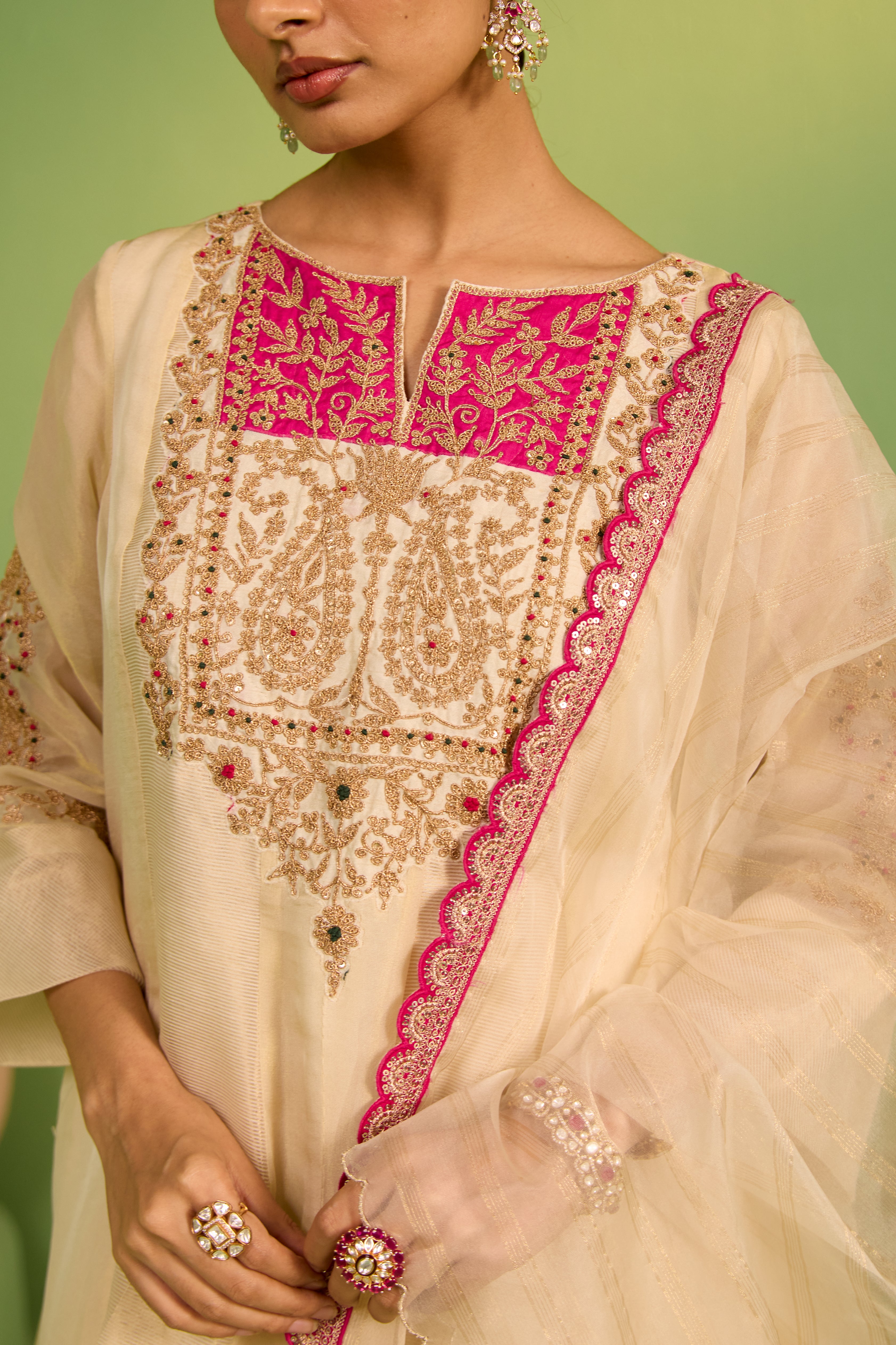 Bela Suit Set