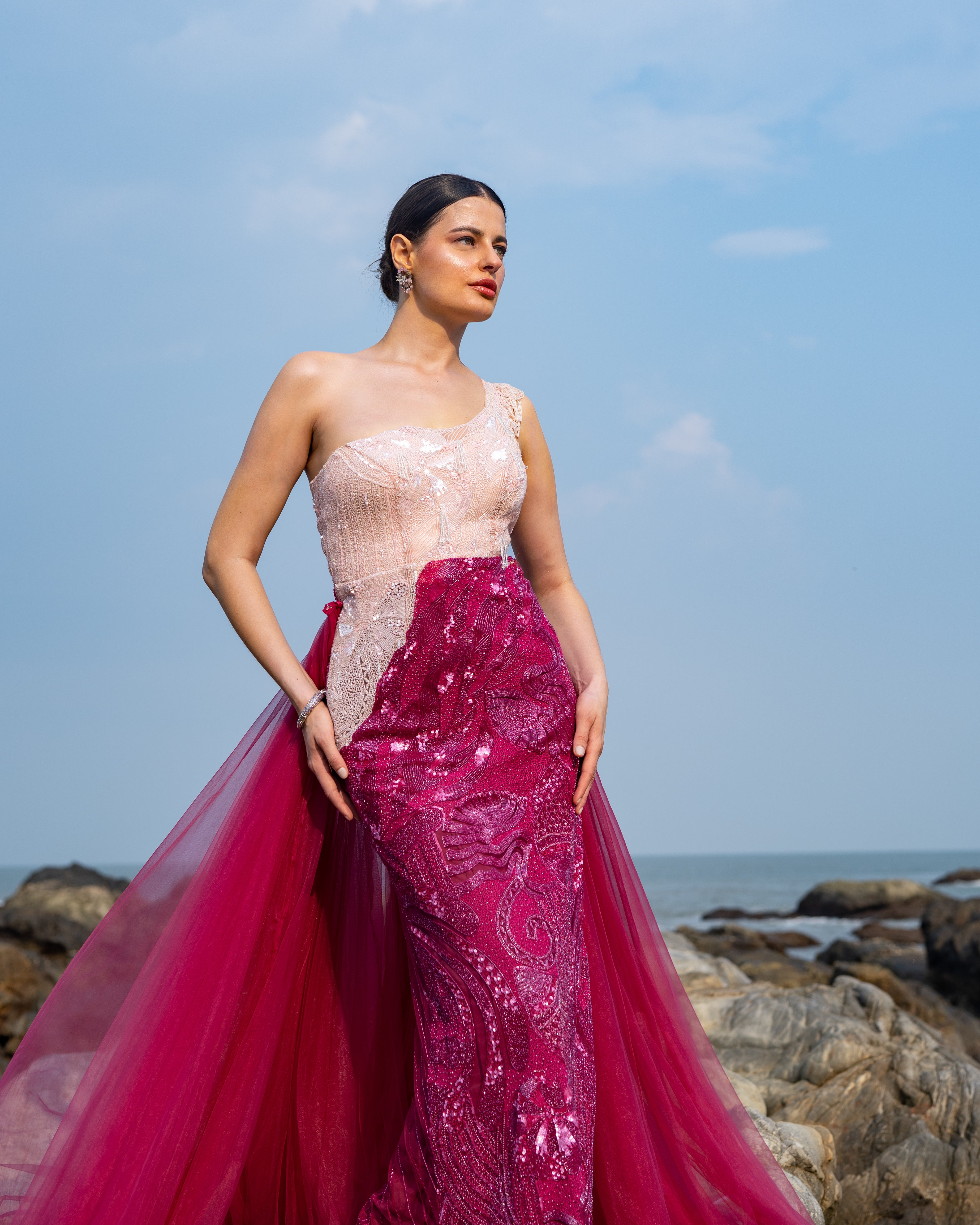 Rose Royal Dual Tone Net Gown With Trail