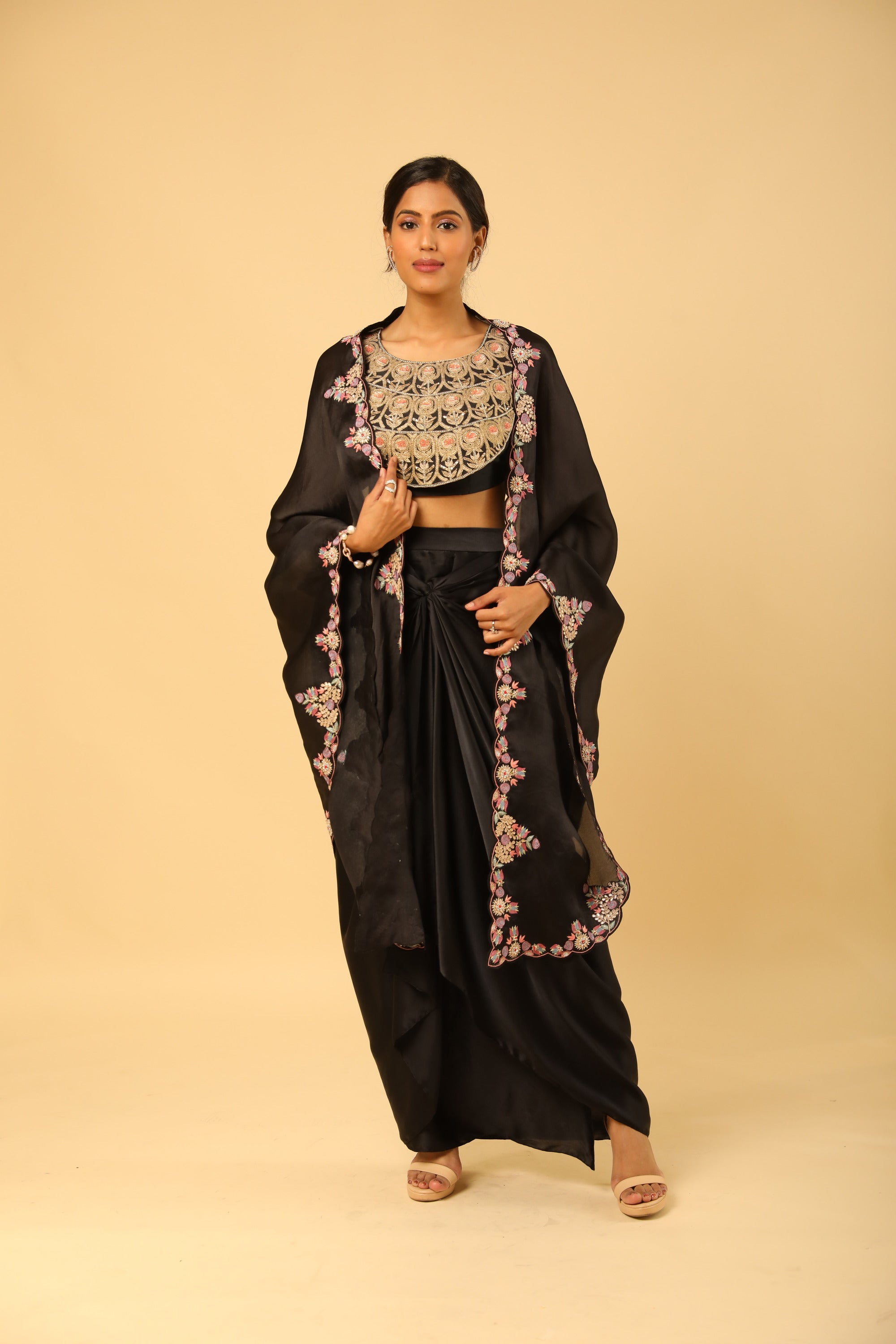 Cape Bustier And Dhoti Set With Intricate Work Of Thread And Marudi