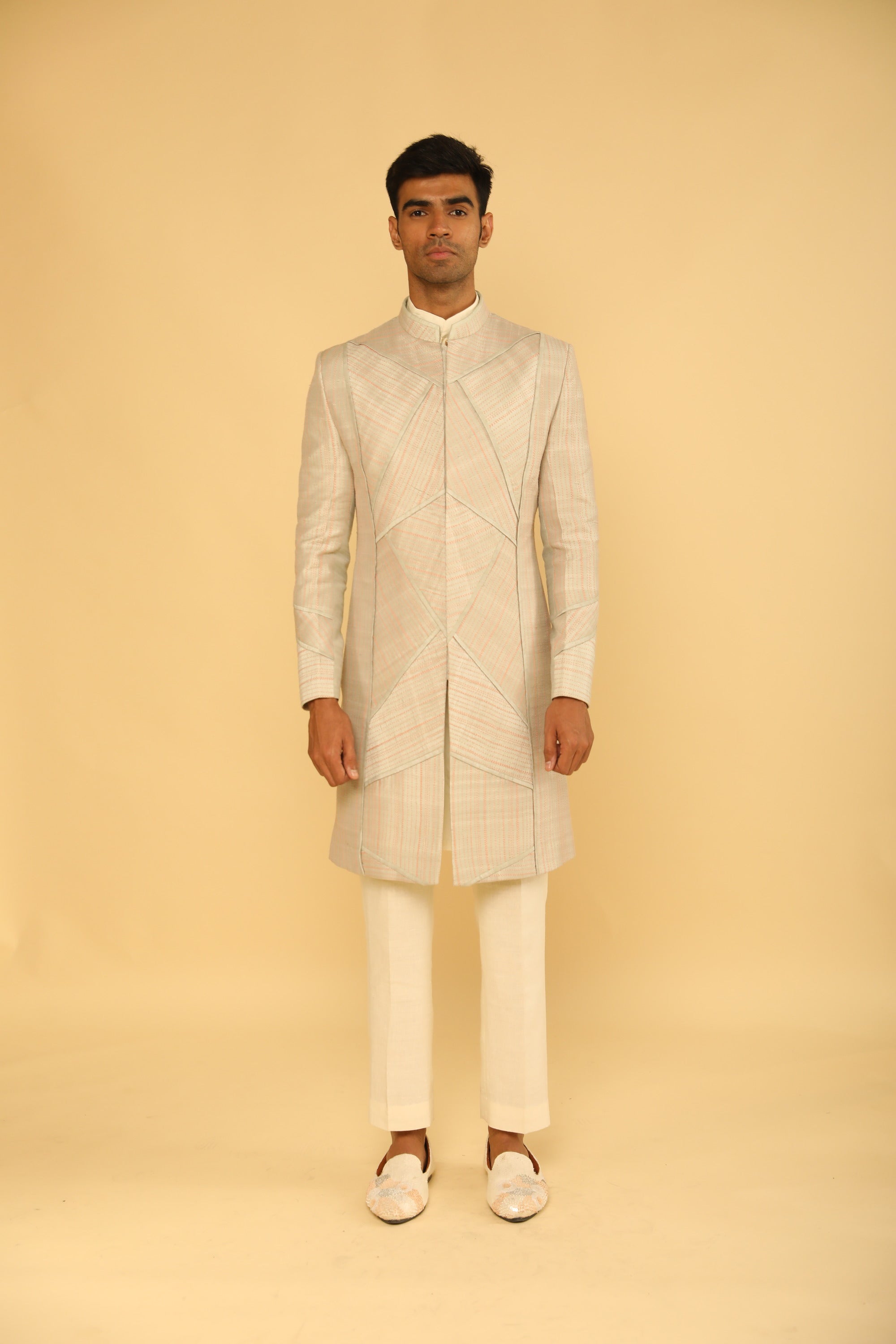 Grey Embroidered Sherwani Set With Thread & Dori Work