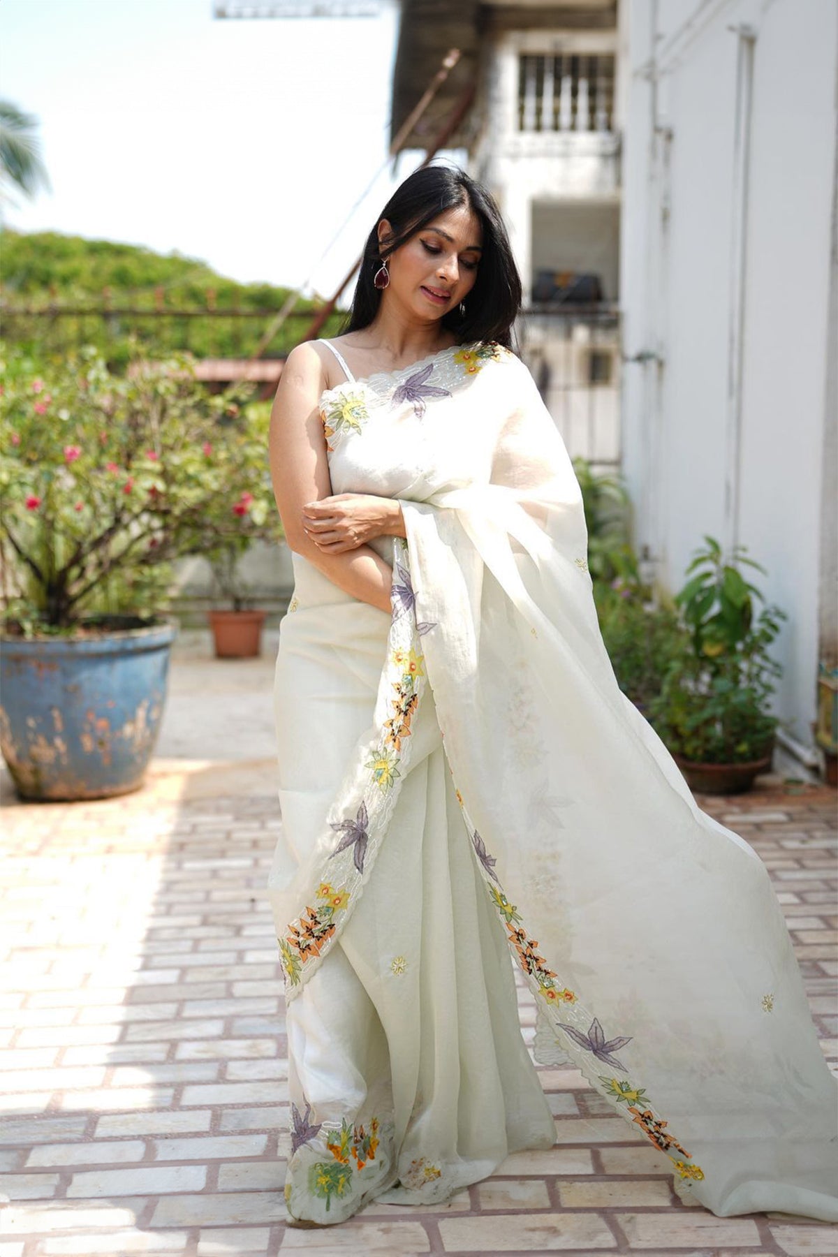 Light Lemon Floral Border Saree