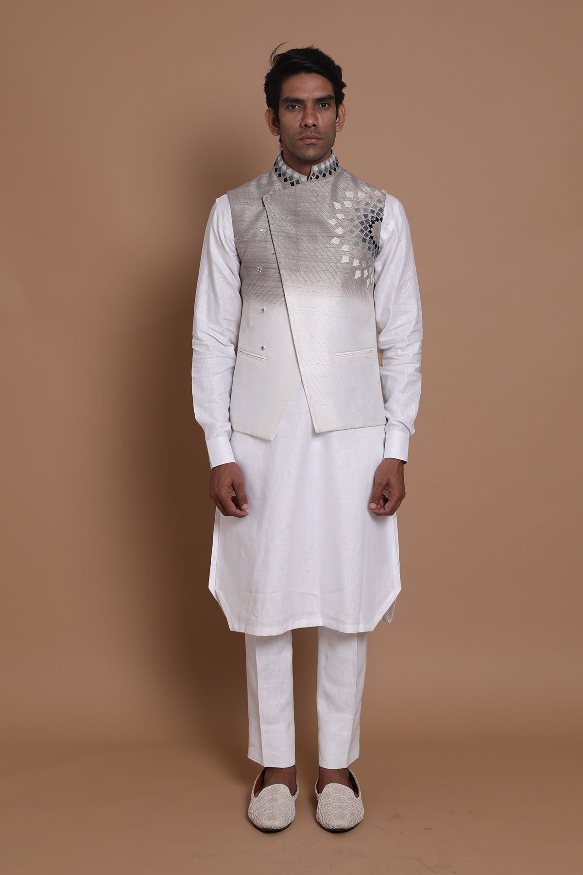 Embroidered Silk Bundi & Kurta Set