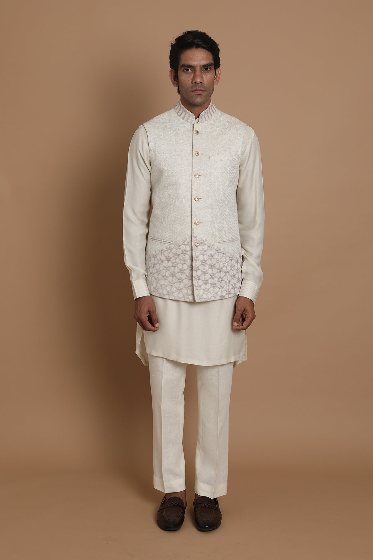 Applique Embrodired Bundi & Kurta Set