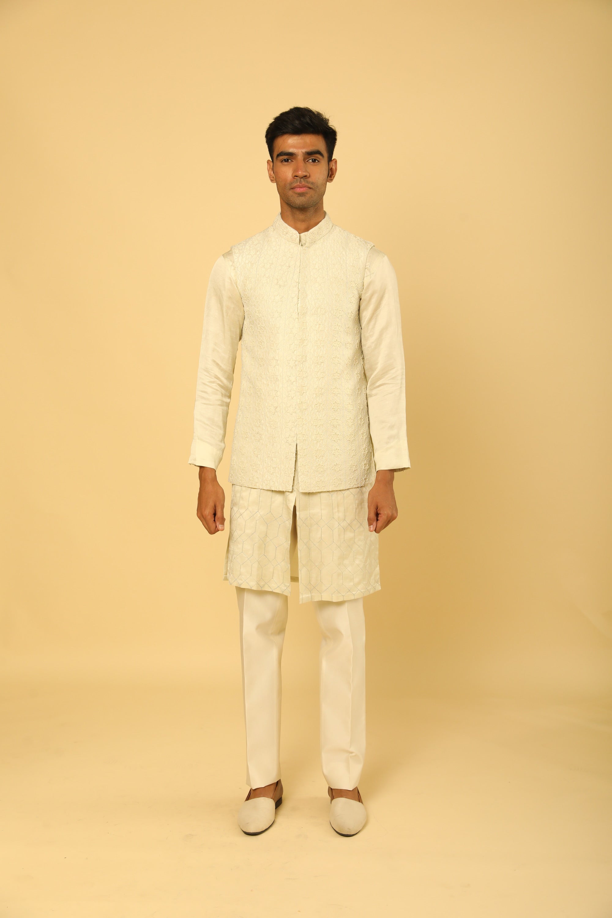 Pale Green Bundi And Embrodered Kurta Set