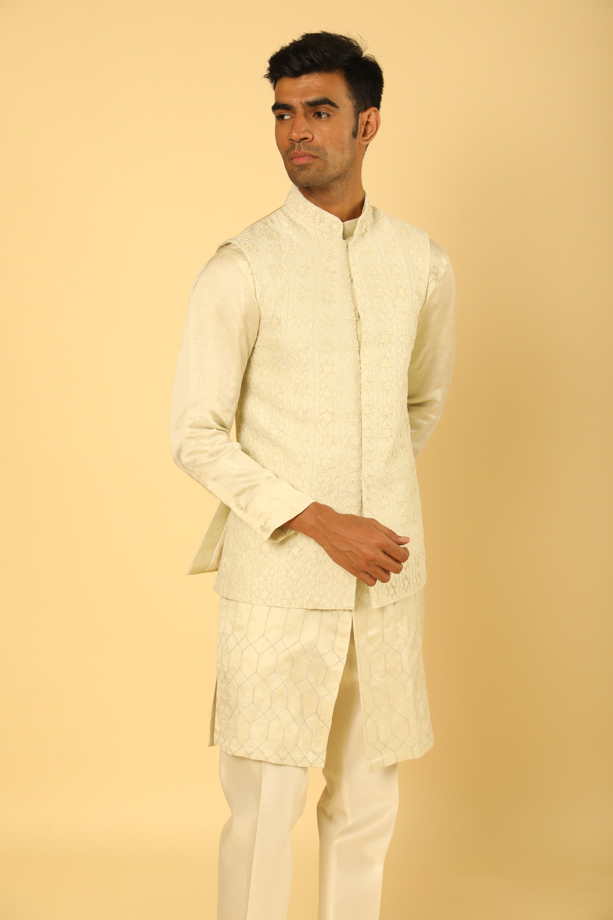 Pale Green Bundi And Embrodered Kurta Set